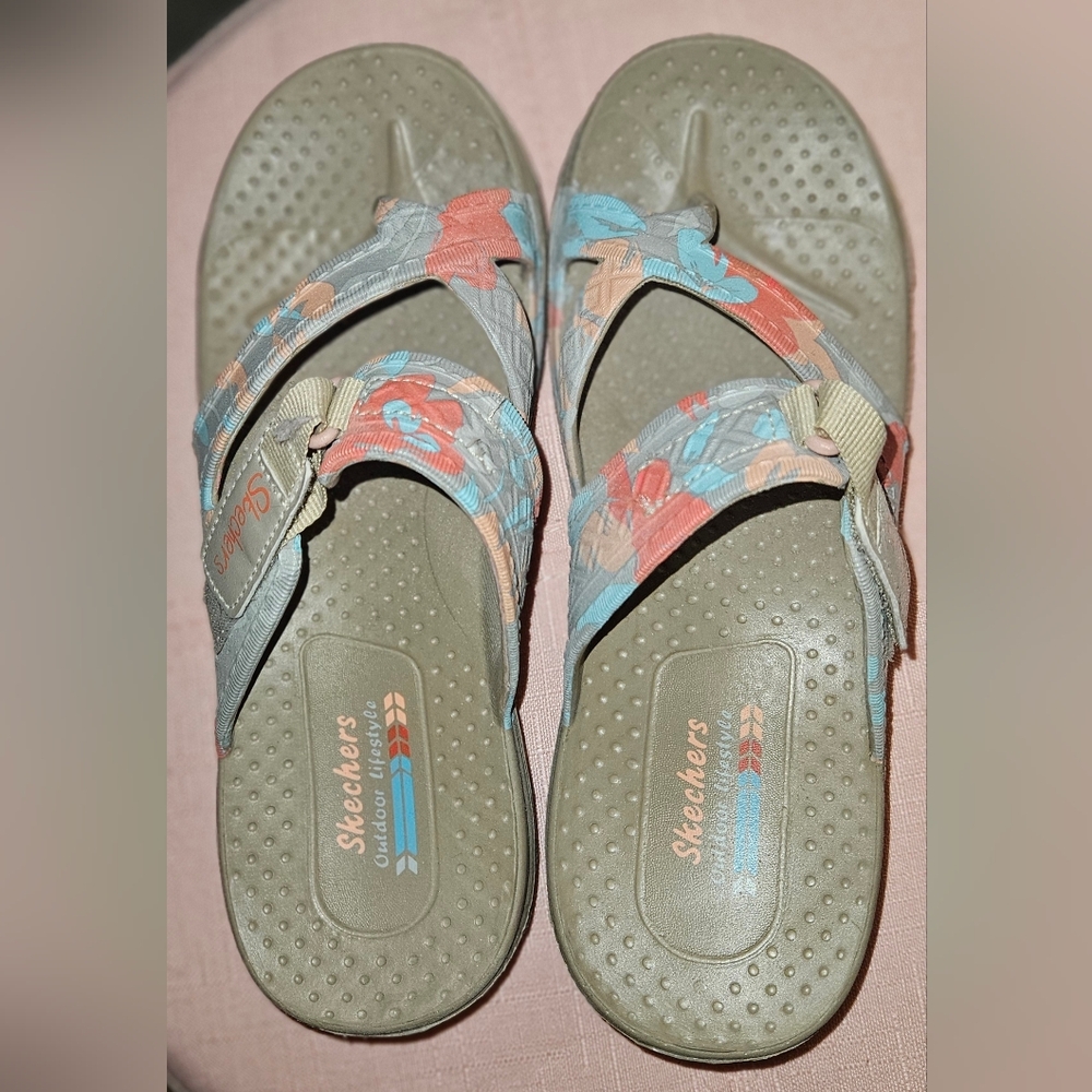Skechers Women's Sandals in Coral and Blue